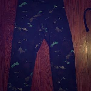 Geo Pattern Dri Fit Workout Leggings